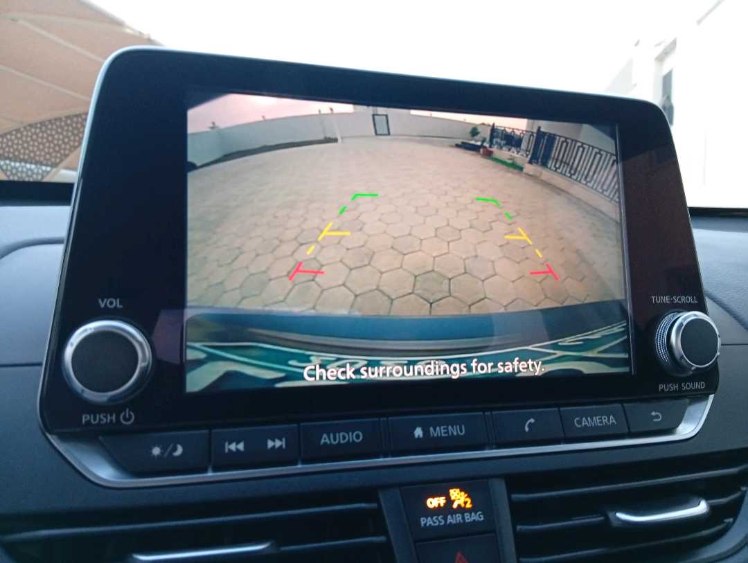 Car Image 2019 NISSAN ALTIMA S