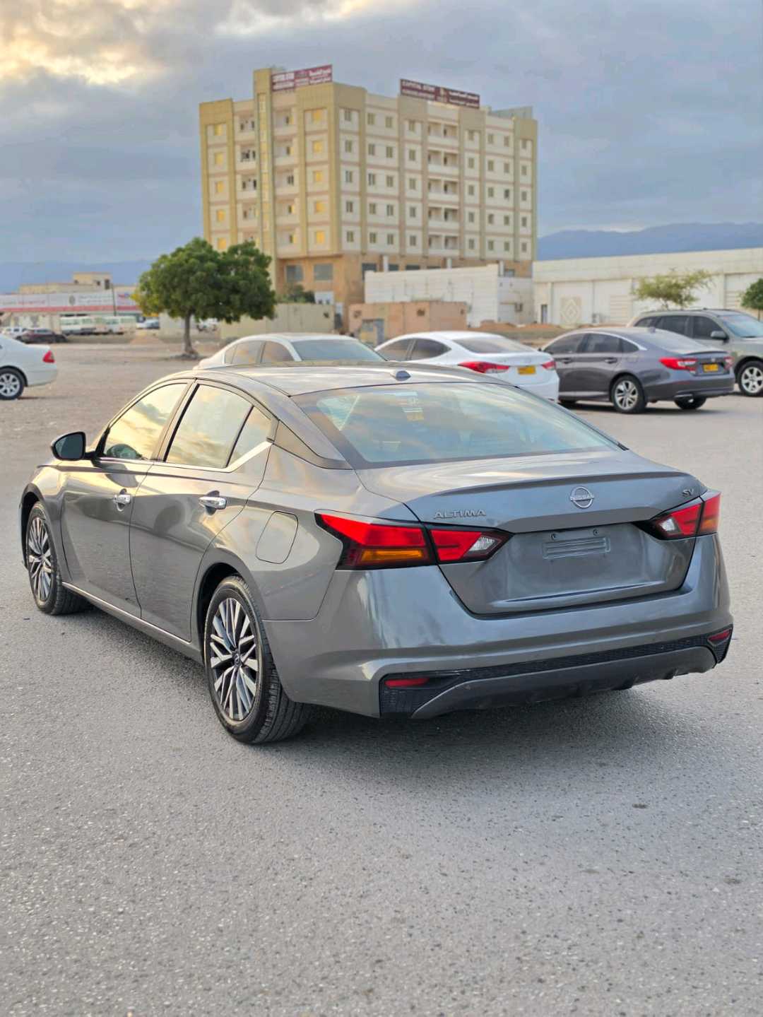 Car Image 2023 NISSAN ALTIMA SV