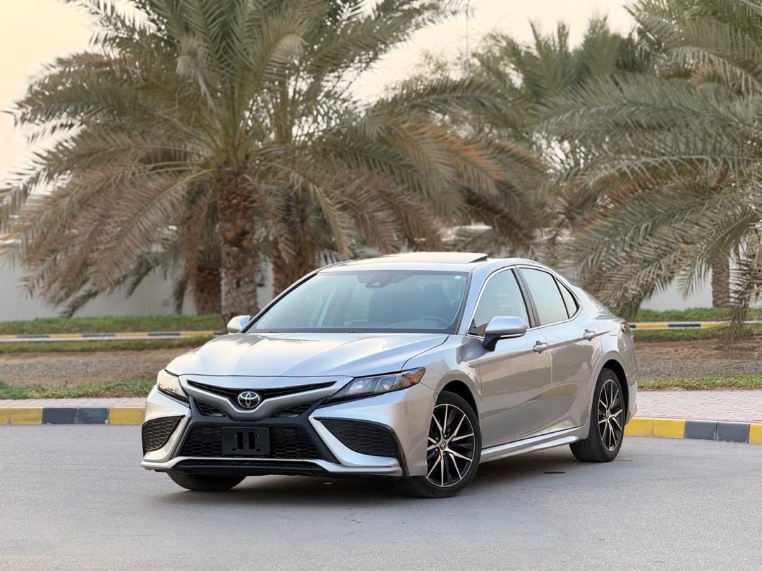 Car Image 2022 TOYOTA CAMRY SE