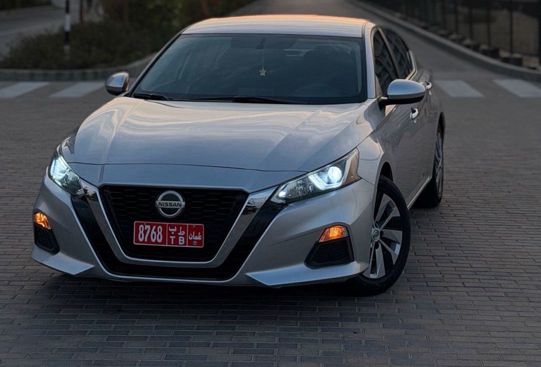 NISSAN ALTIMA 2020