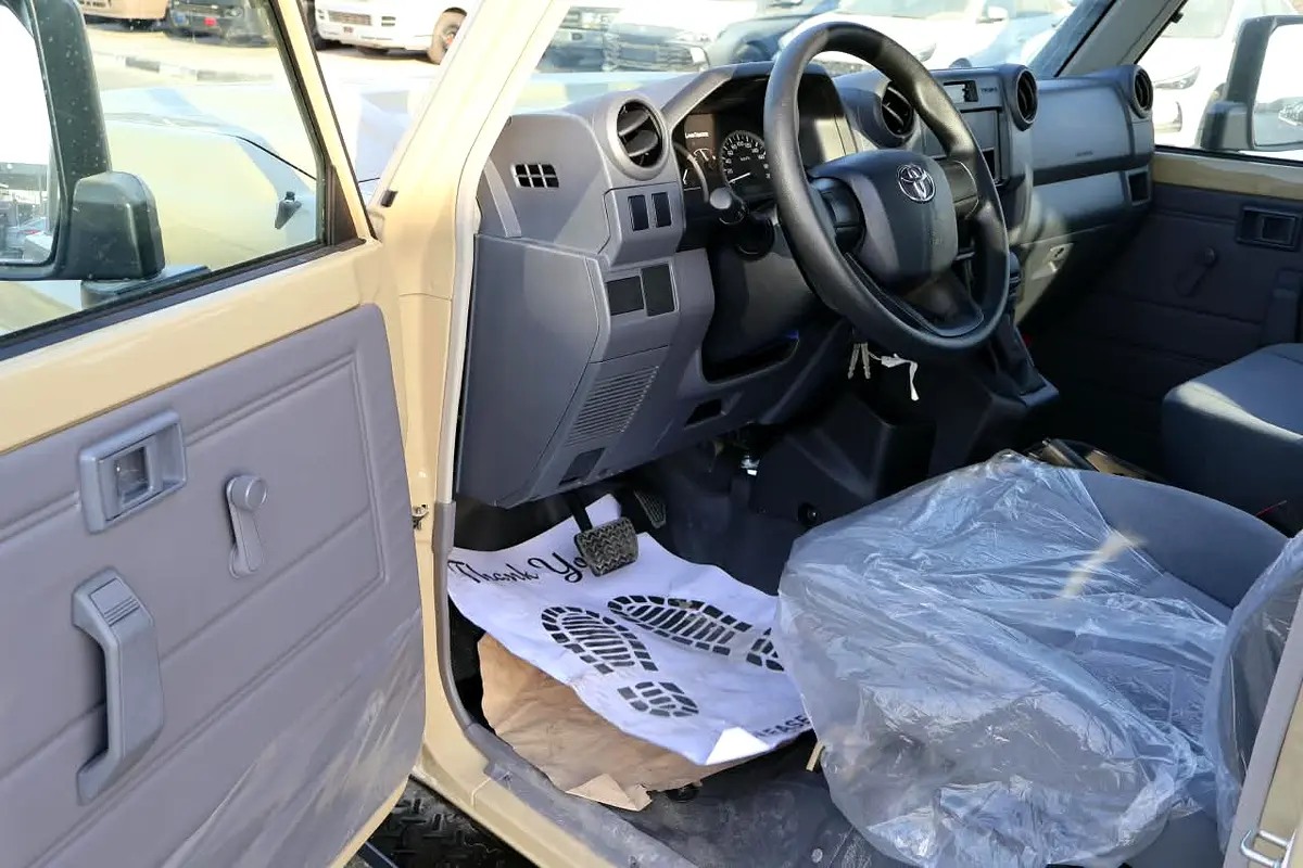 Car Image 2026 TOYOTA LAND CRUISER LX