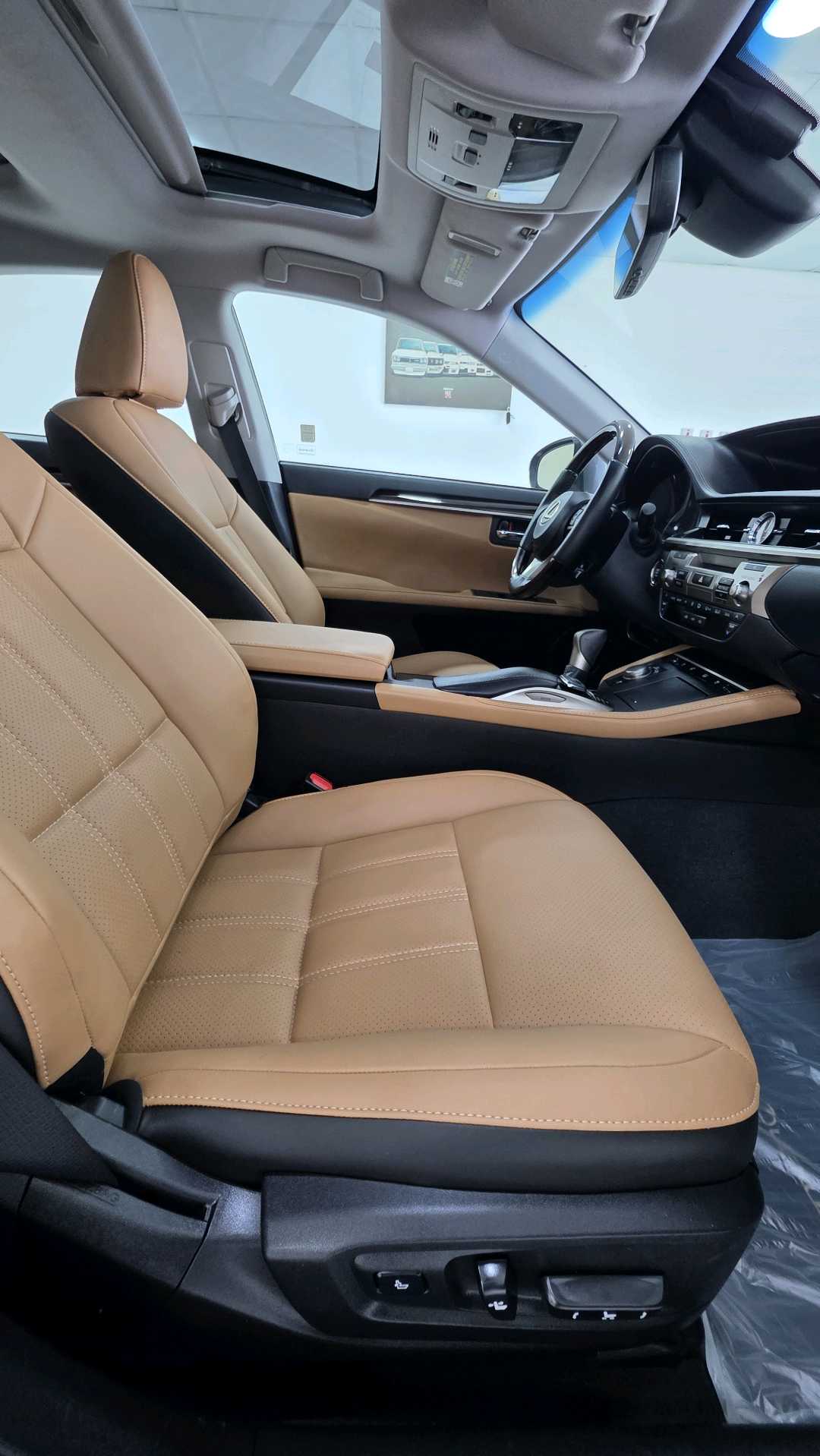 Car Image 2018 LEXUS ES 350