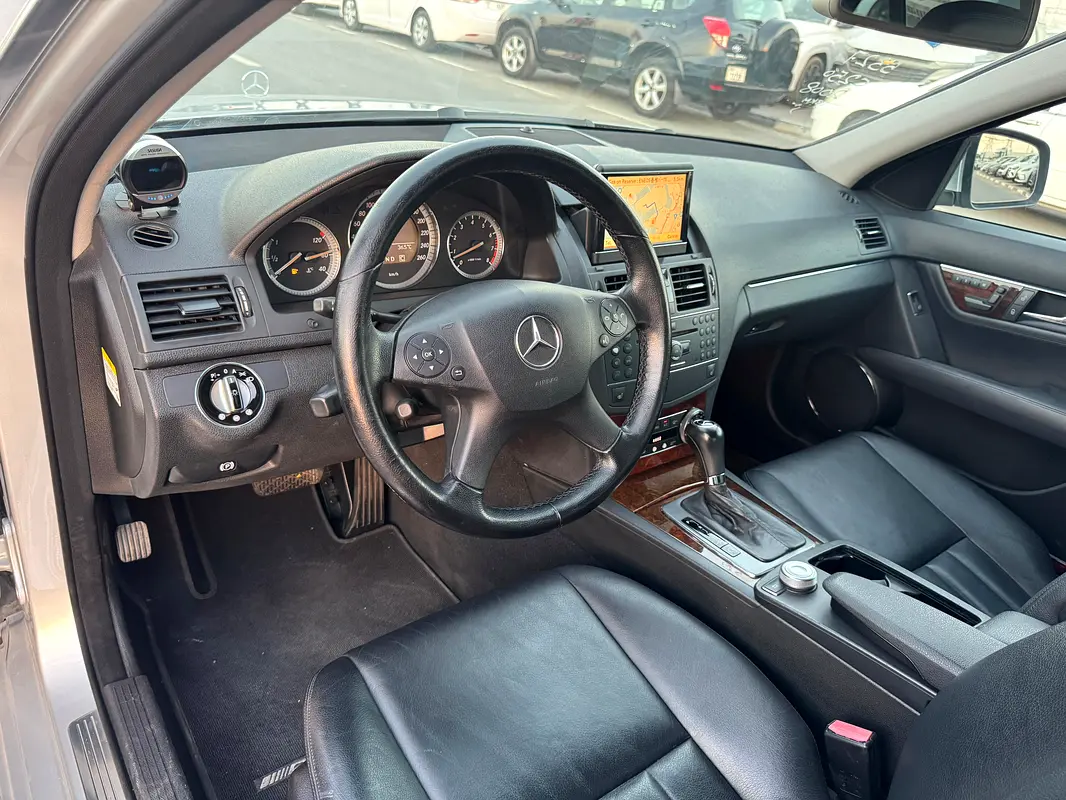 Car Image 2008 MERCEDES C Class 250