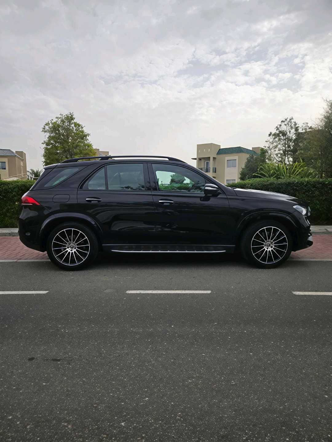Car Image 2021 MERCEDES GLE CLASS 450
