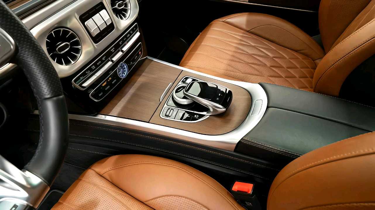 Car Image 2022 MERCEDES G CLASS 63