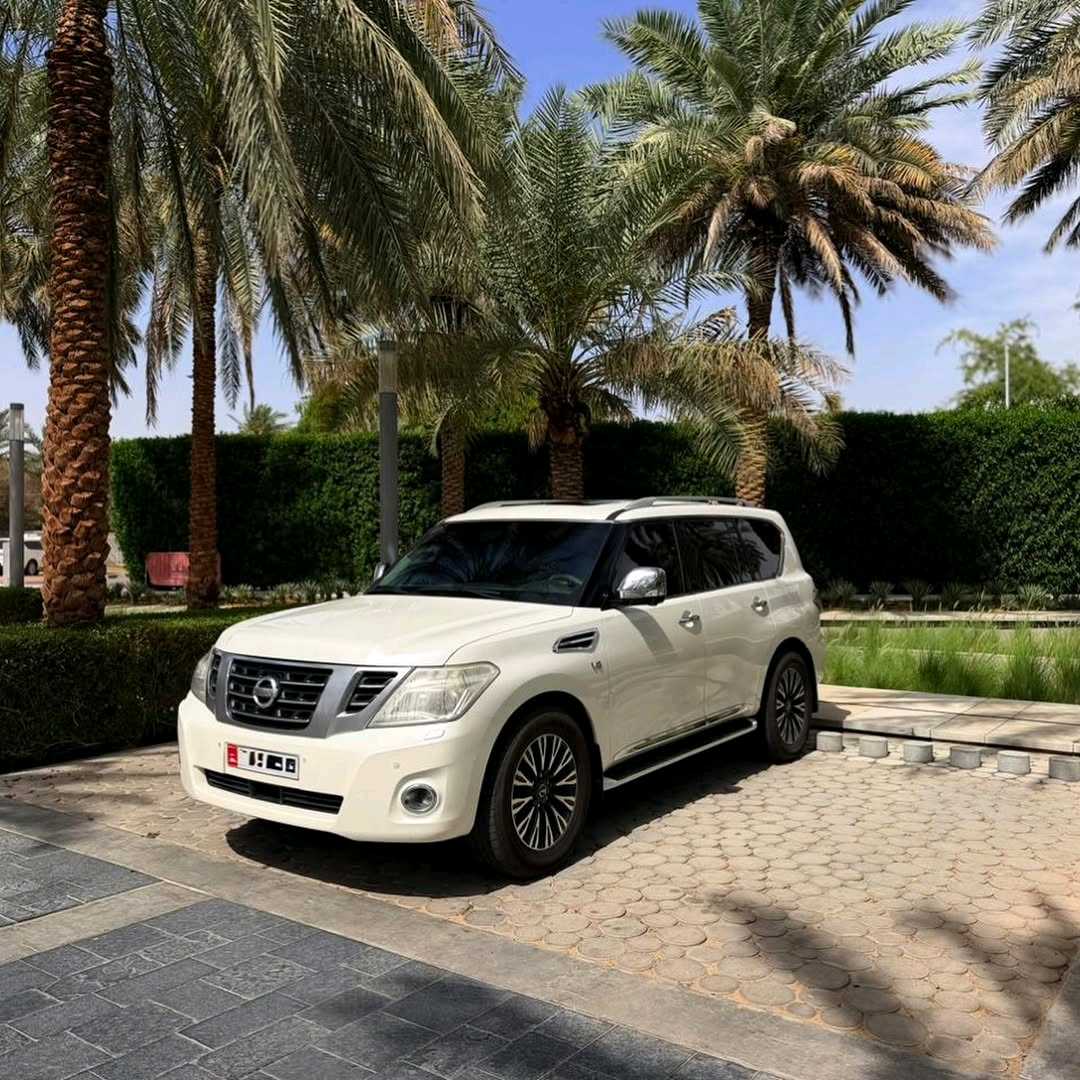 Car Image 2015 NISSAN PATROL Platinum