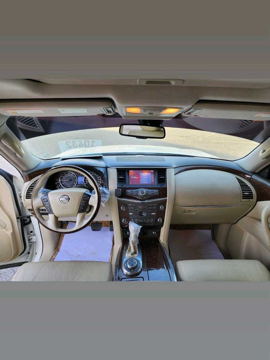 Car Image 2014 NISSAN PATROL Platinum