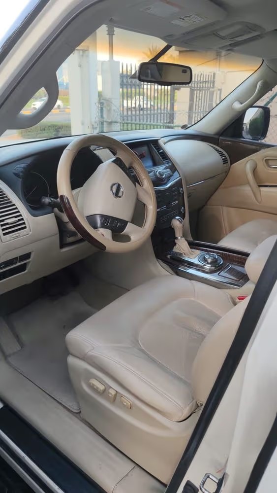 Car Image 2016 NISSAN PATROL 