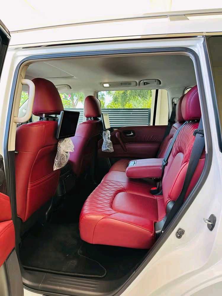 Car Image 2023 NISSAN PATROL Platinum
