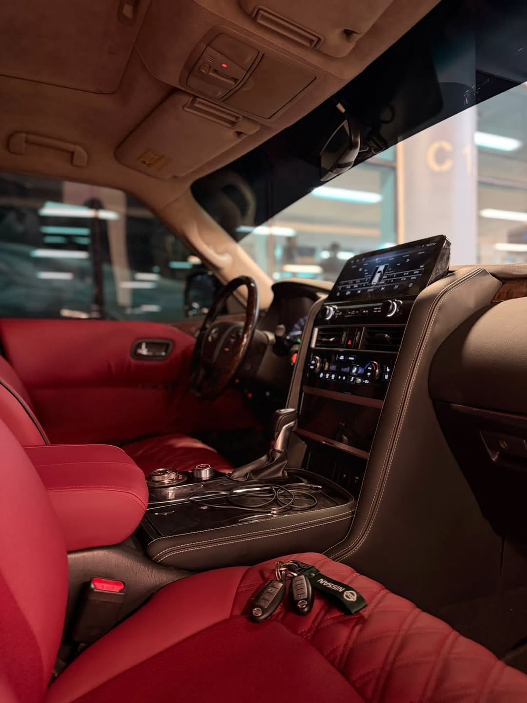 Car Image 2016 NISSAN PATROL Platinum