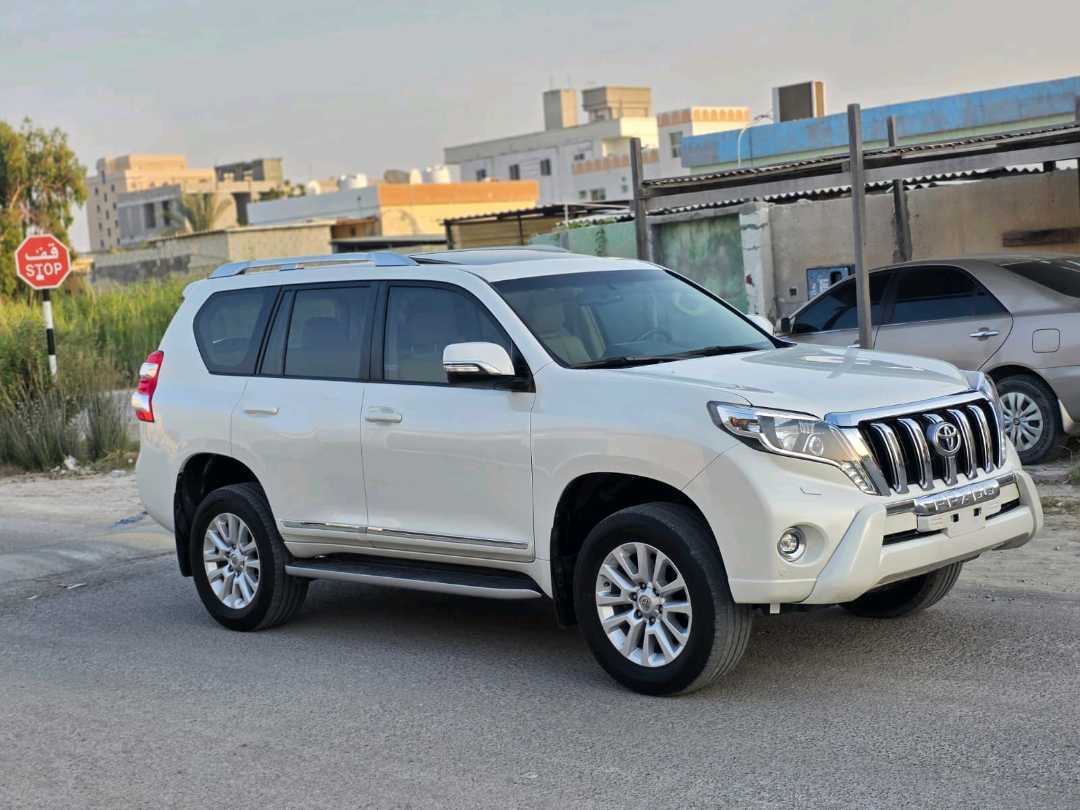 Car Image 2017 TOYOTA Prado VX