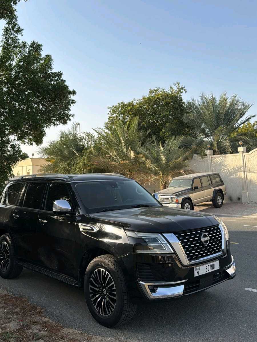 Car Image 2014 NISSAN PATROL Platinum