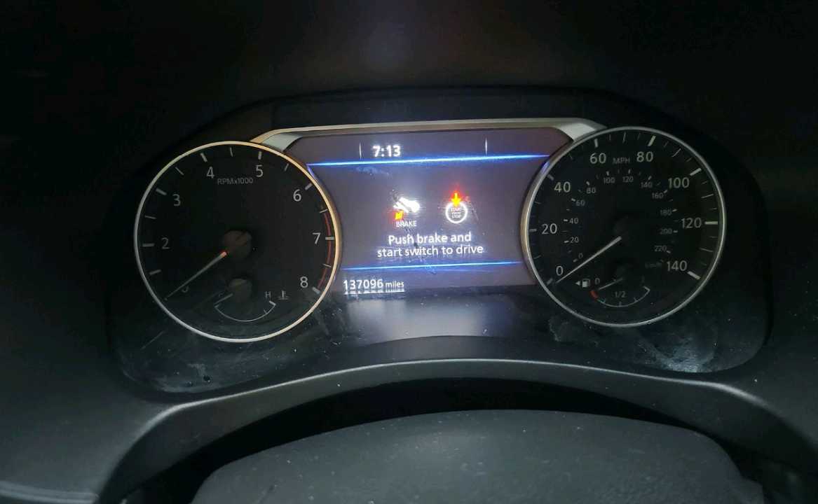 Car Image 2019 NISSAN ALTIMA