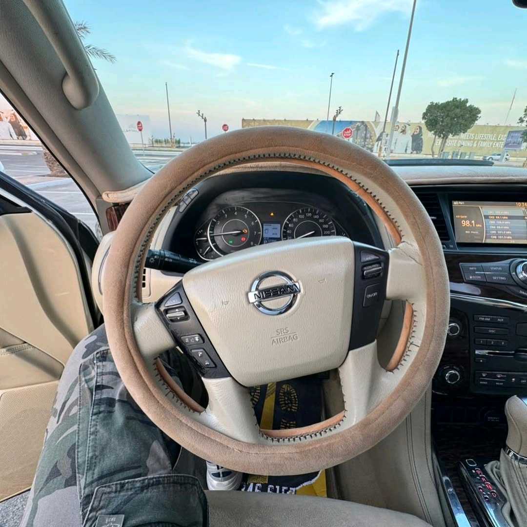 Car Image 2014 NISSAN PATROL 