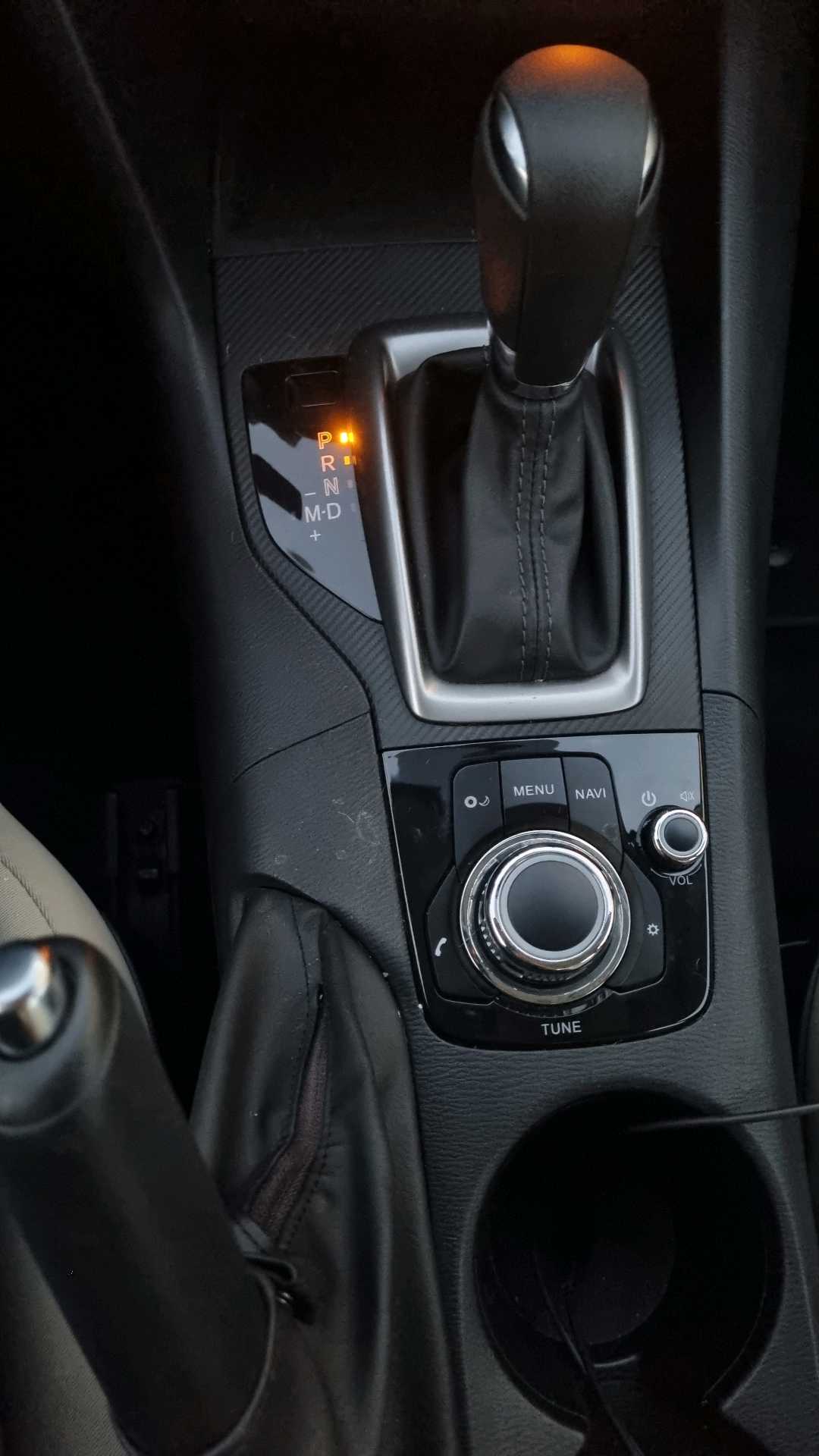Car Image 2017 MAZDA 3 