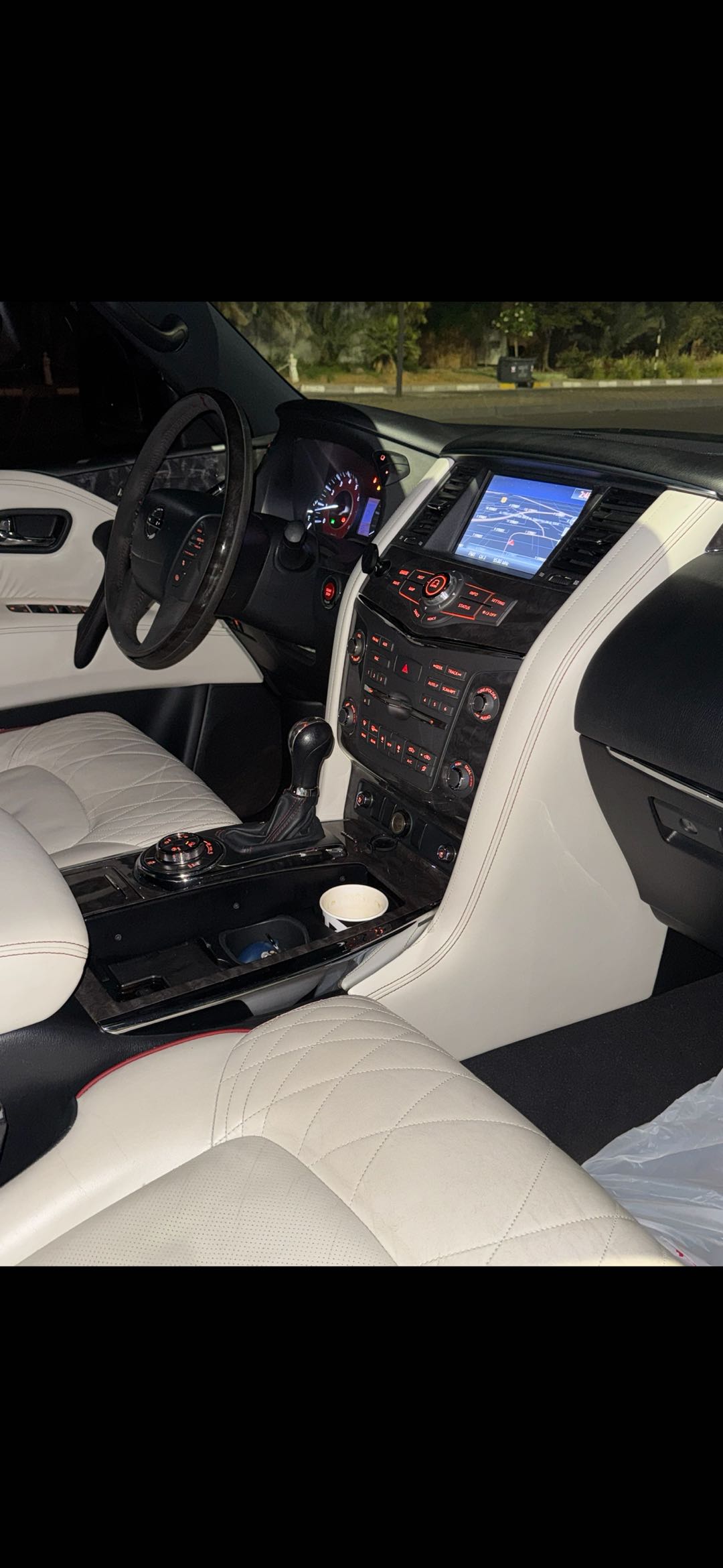 Car Image 2017 NISSAN PATROL Nismo