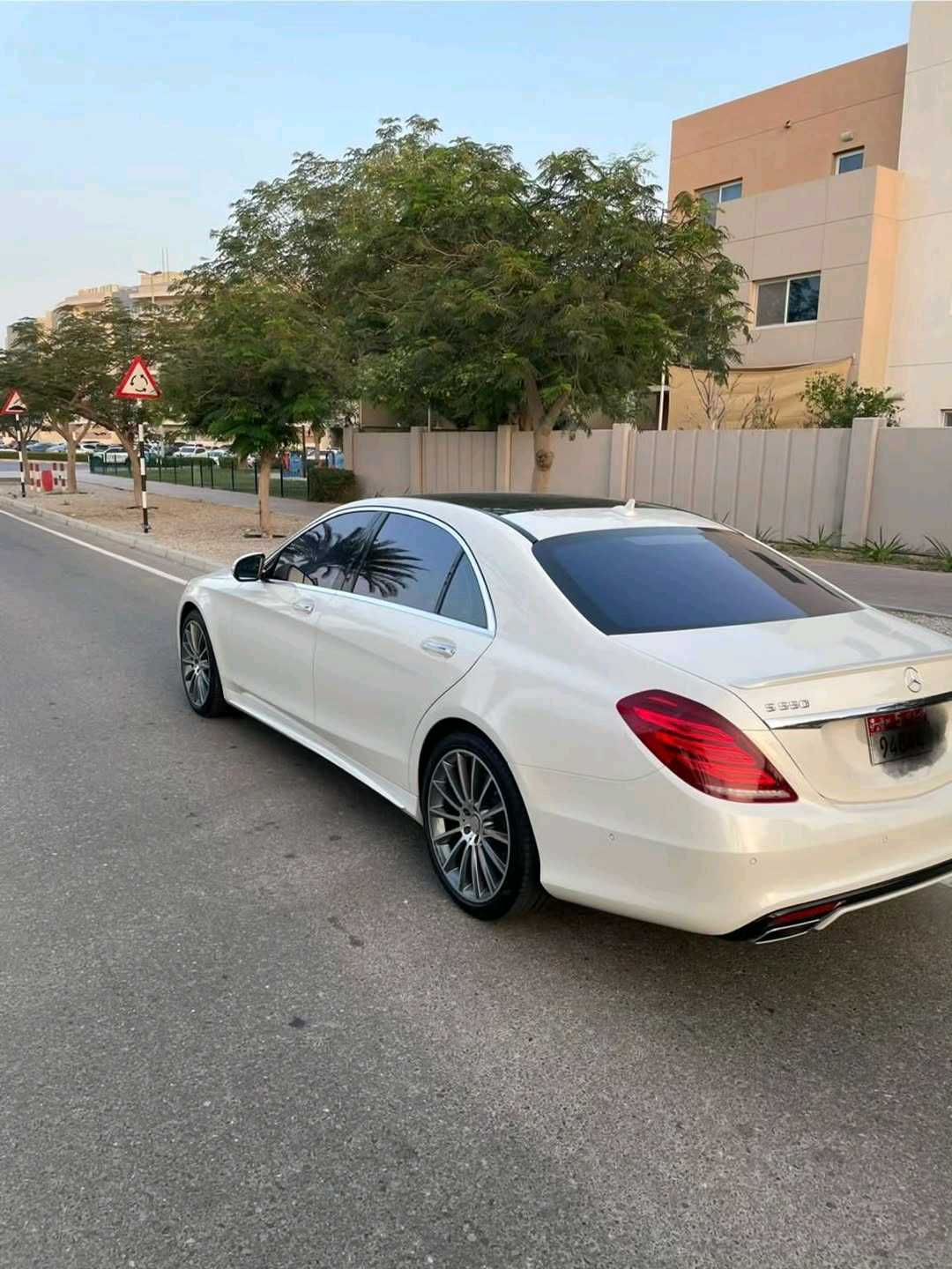 Car Image 2016 MERCEDES S Class 550