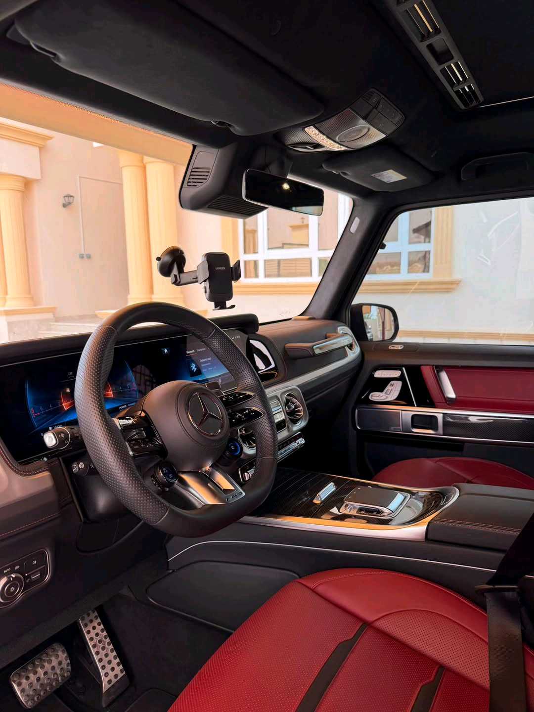 Car Image 2025 MERCEDES G CLASS 63