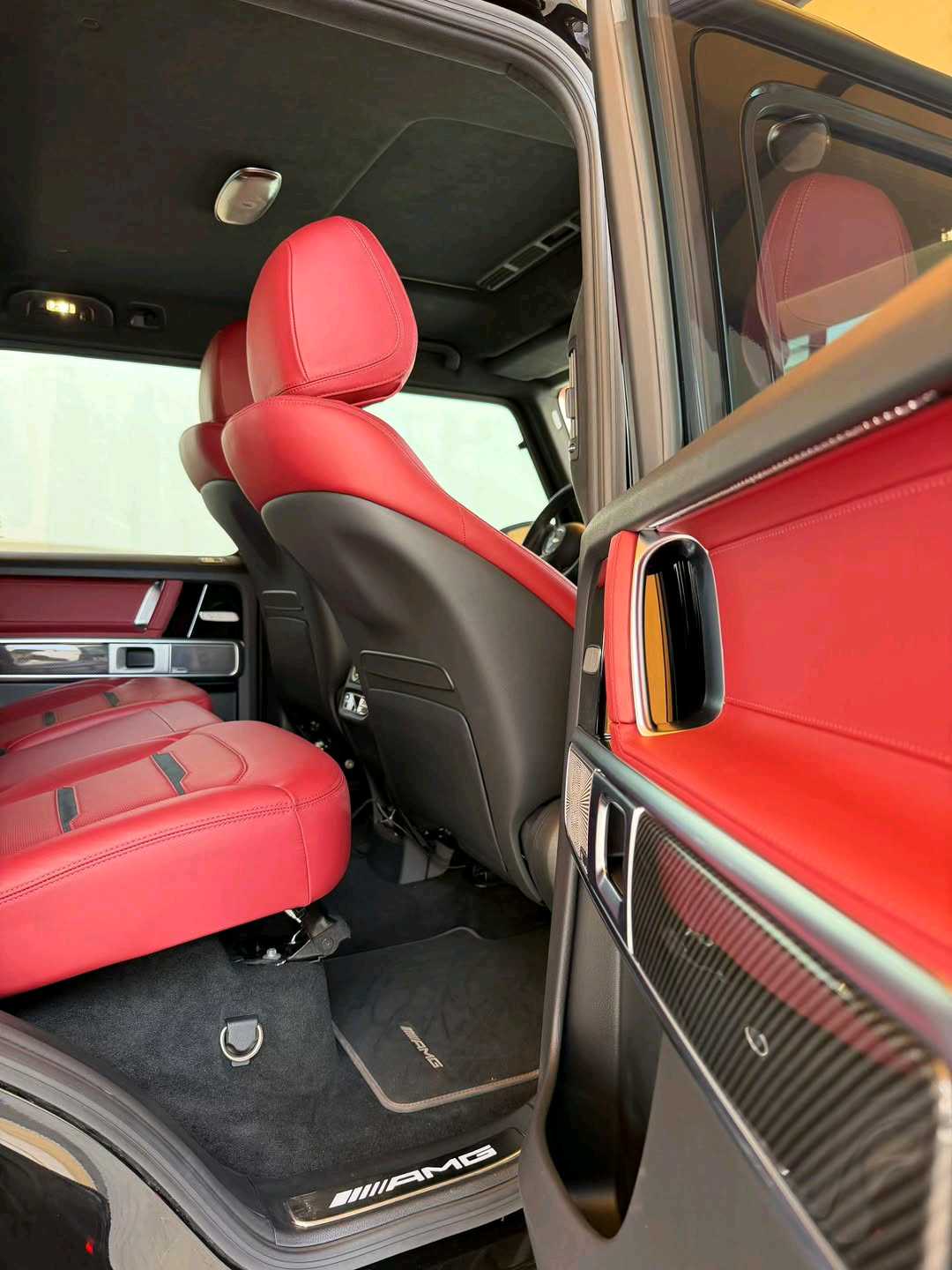 Car Image 2025 MERCEDES G CLASS 63