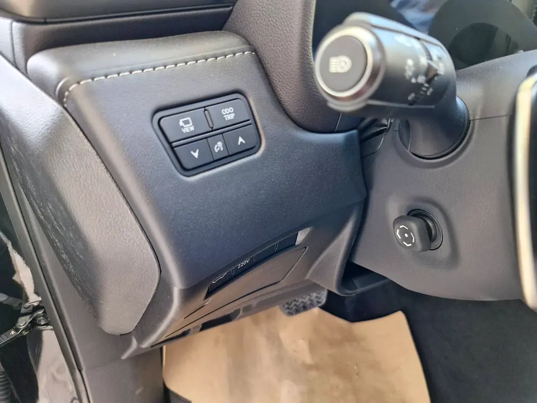 Car Image 2026 LEXUS LX 700 H