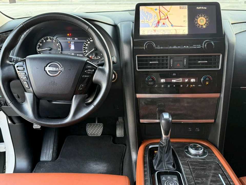Car Image 2022 NISSAN PATROL LE