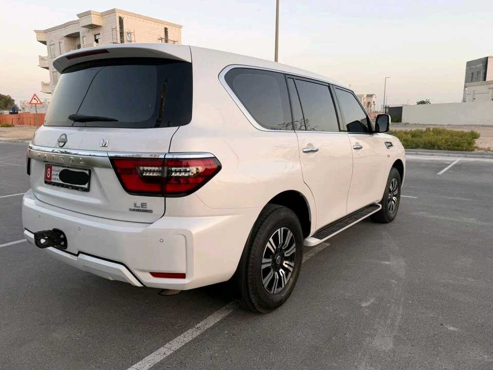 Car Image 2022 NISSAN PATROL LE