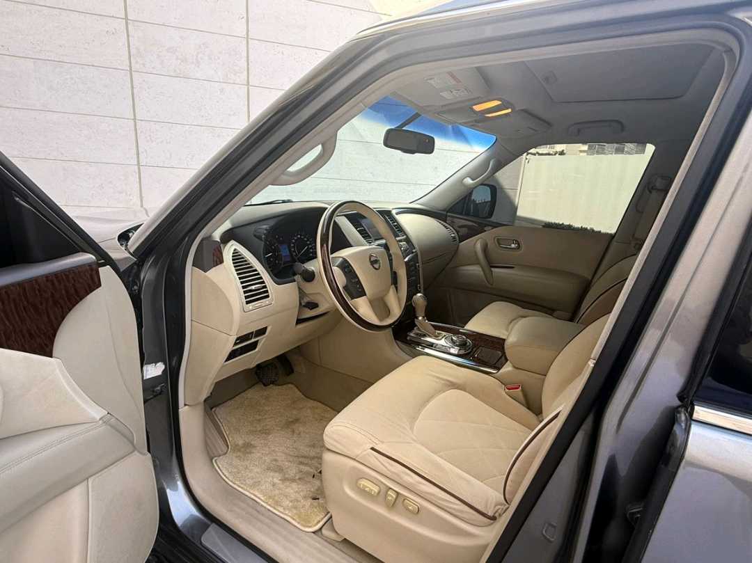 Car Image 2016 NISSAN PATROL SE