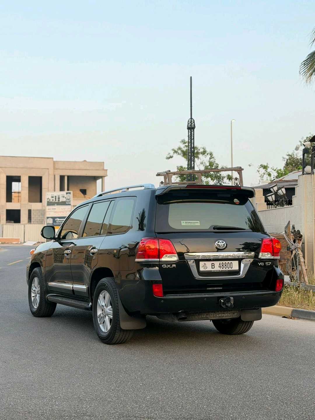 Car Image 2015 TOYOTA LAND CRUISER GX.R