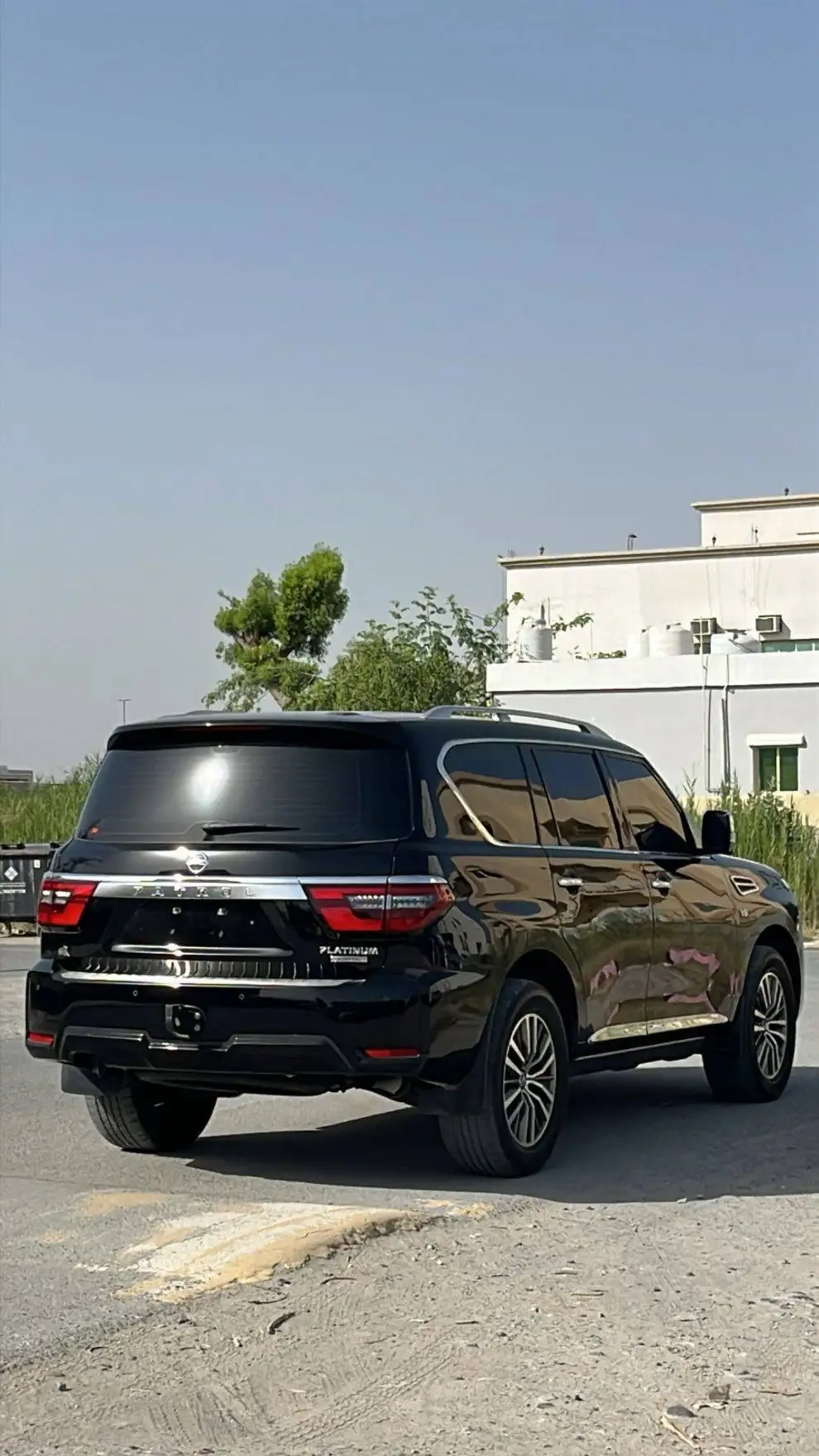 Car Image 2021 NISSAN PATROL Platinum
