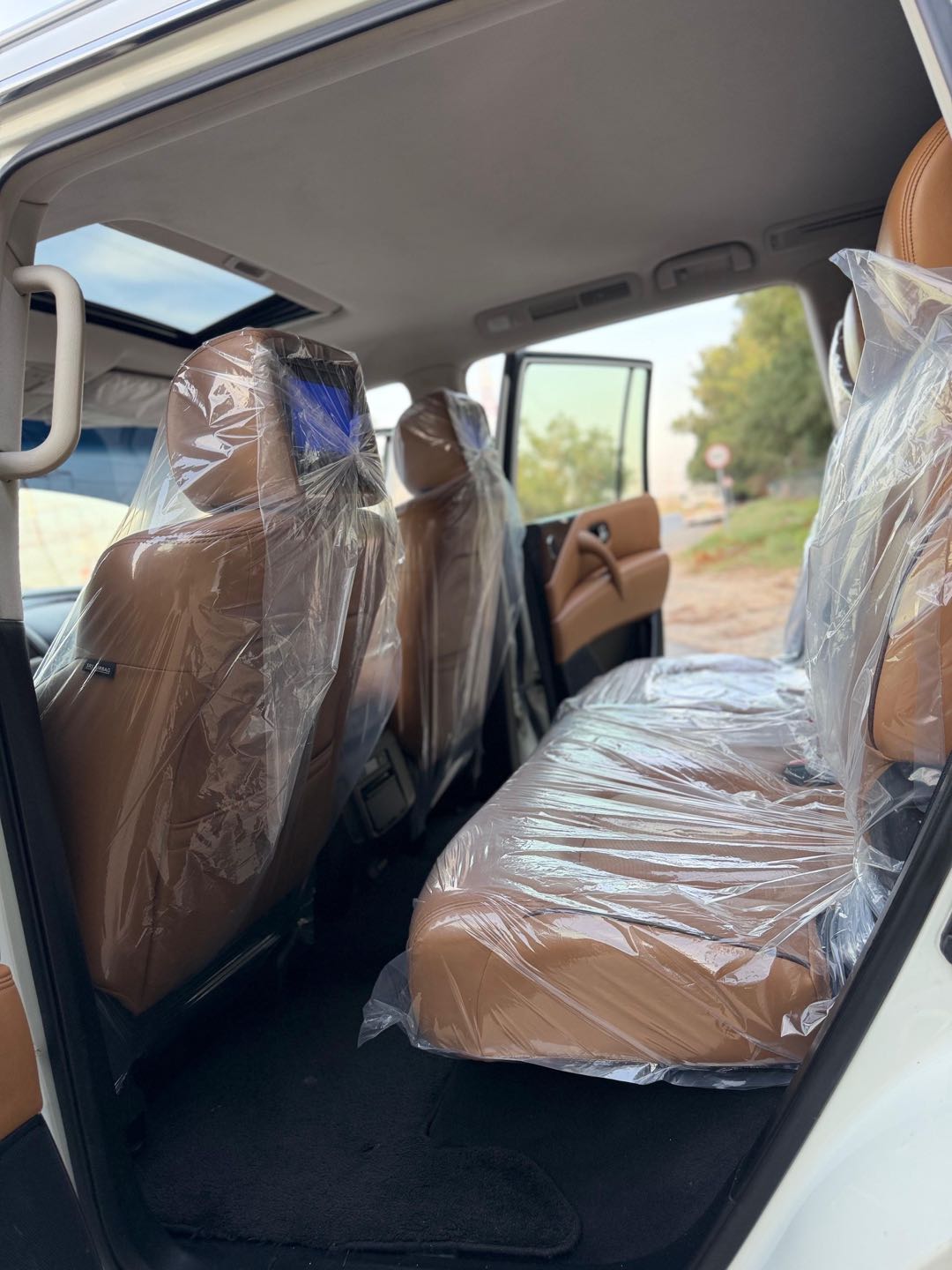 Car Image 2016 NISSAN PATROL Platinum