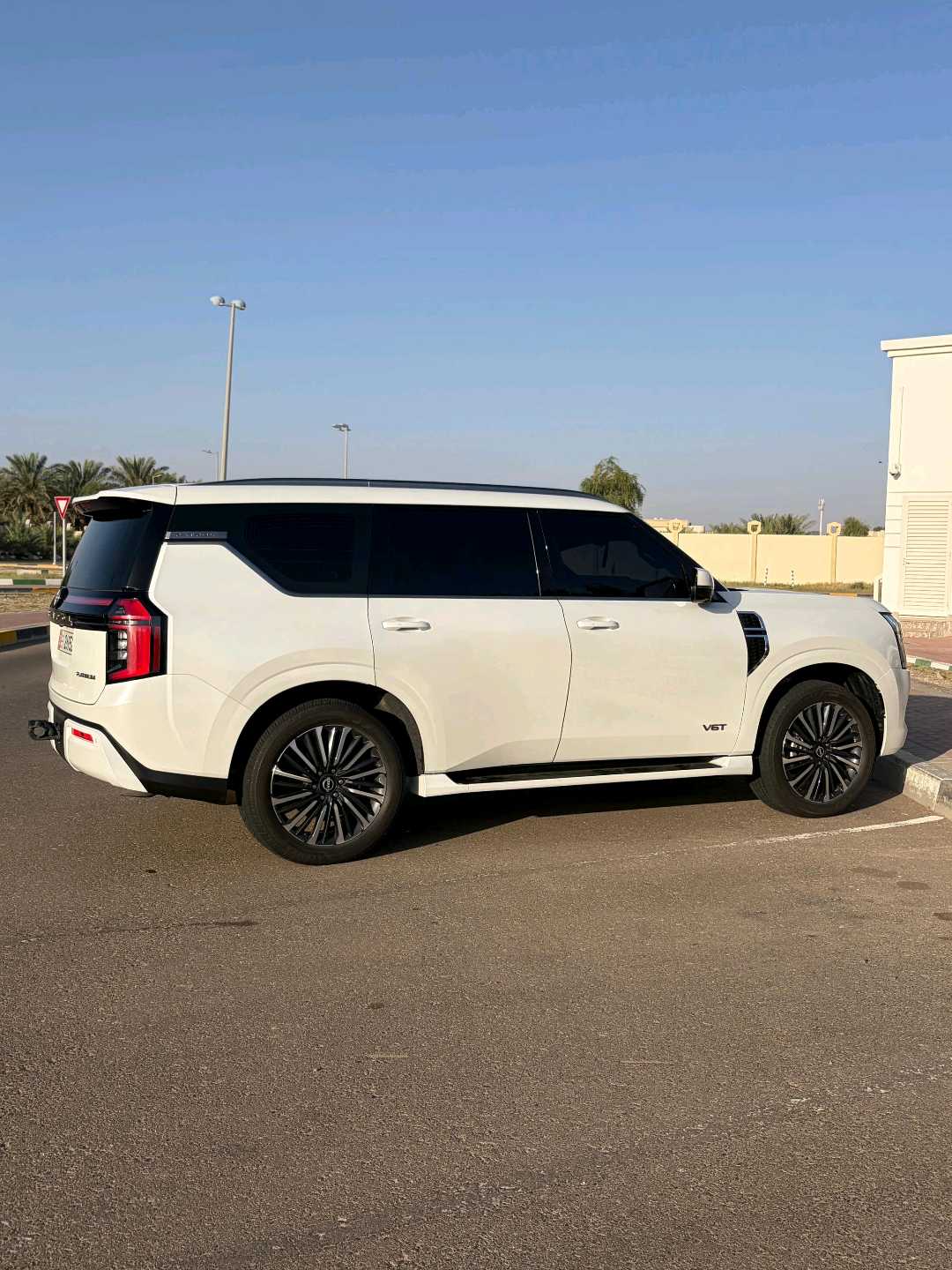 Car Image 2026 NISSAN PATROL SE