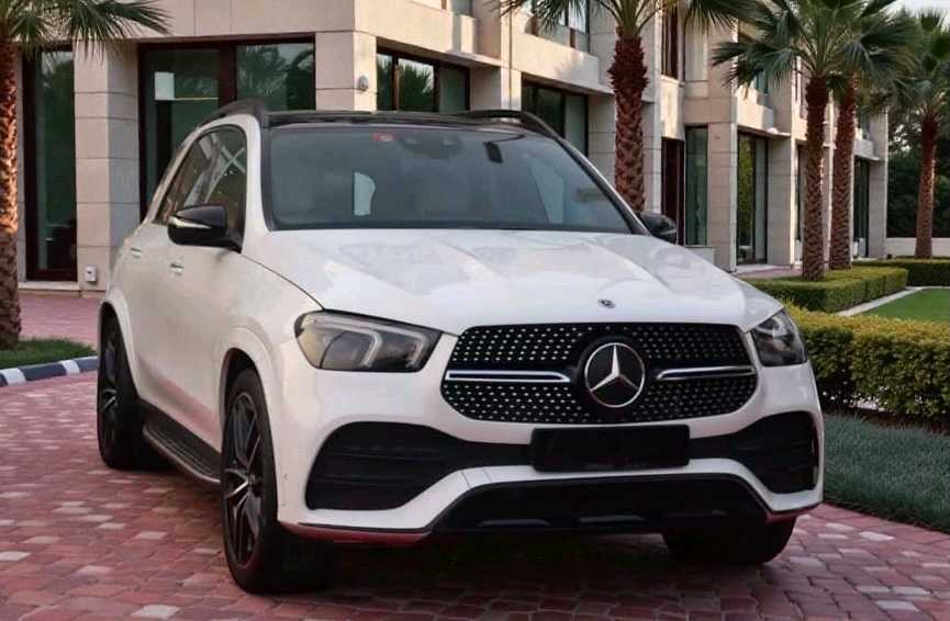 Car Image 2021 MERCEDES GLE CLASS 450