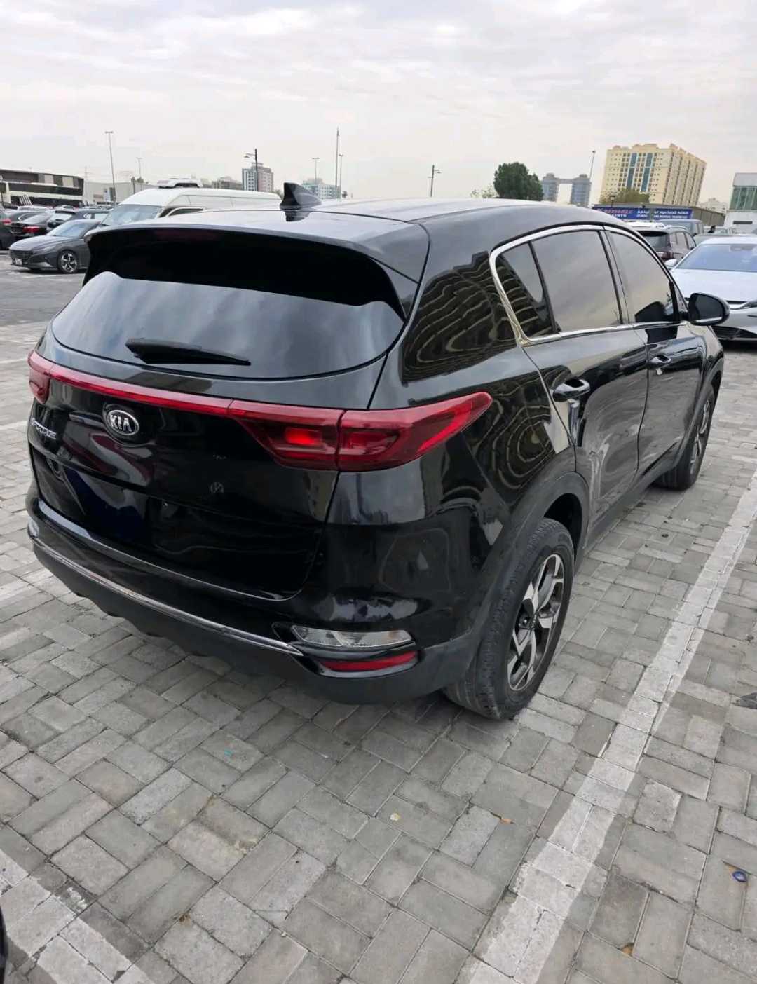 Car Image 2020 KIA SPORTAGE 