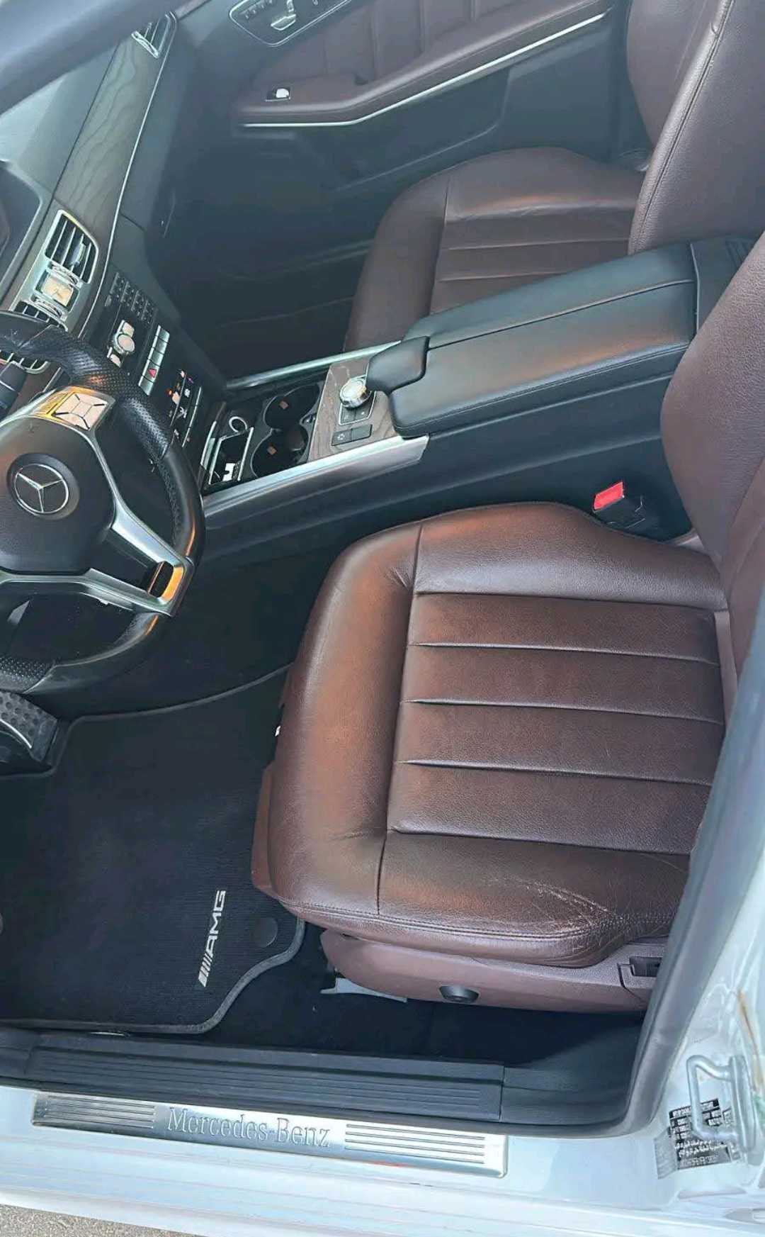 Car Image 2014 MERCEDES E Class 300