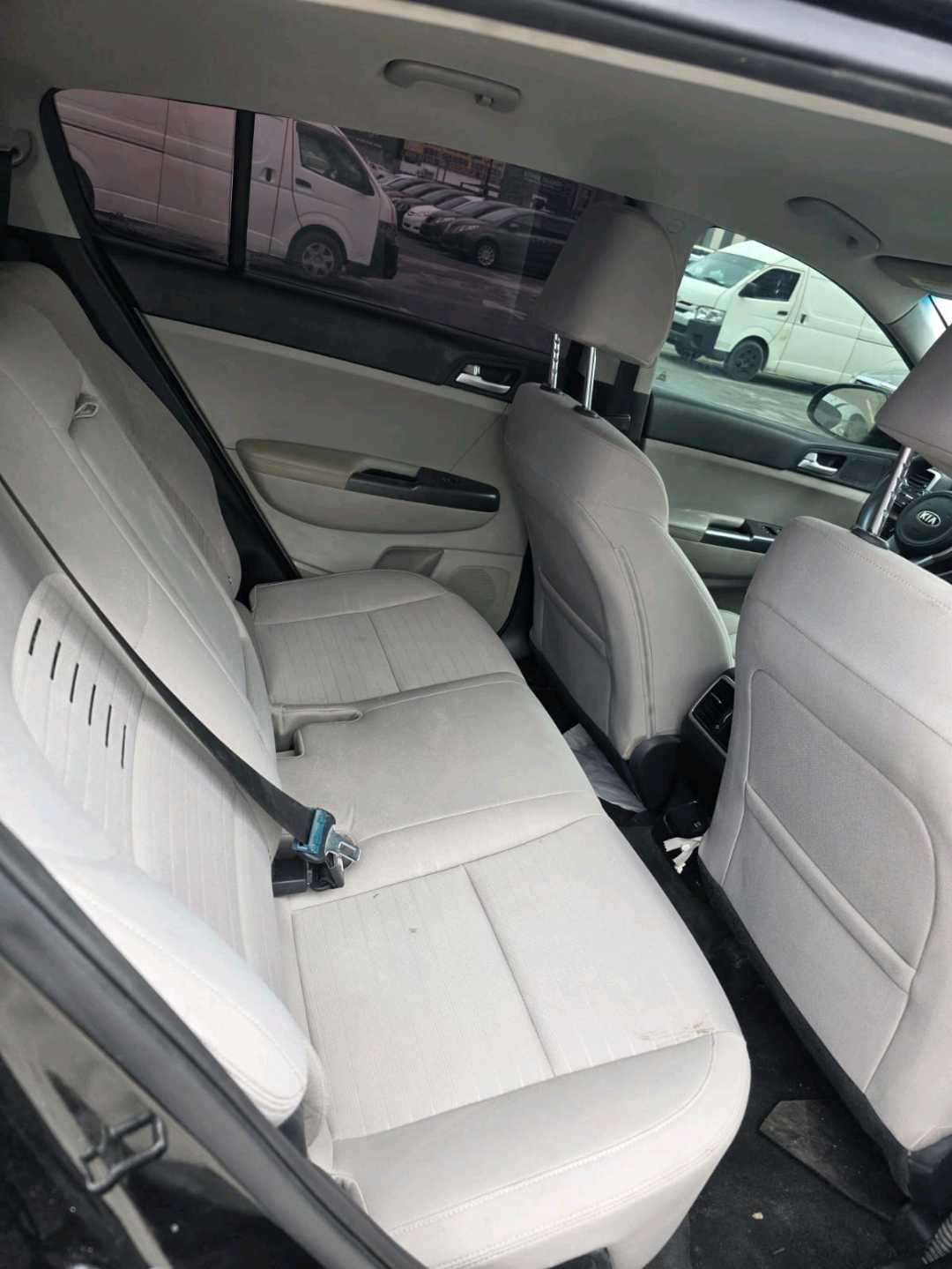 Car Image 2020 KIA SPORTAGE 