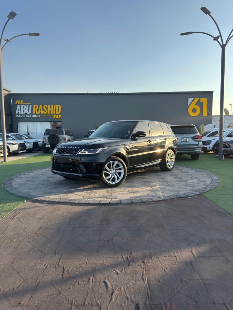 Car Image 2019 LAND ROVER SPORT 