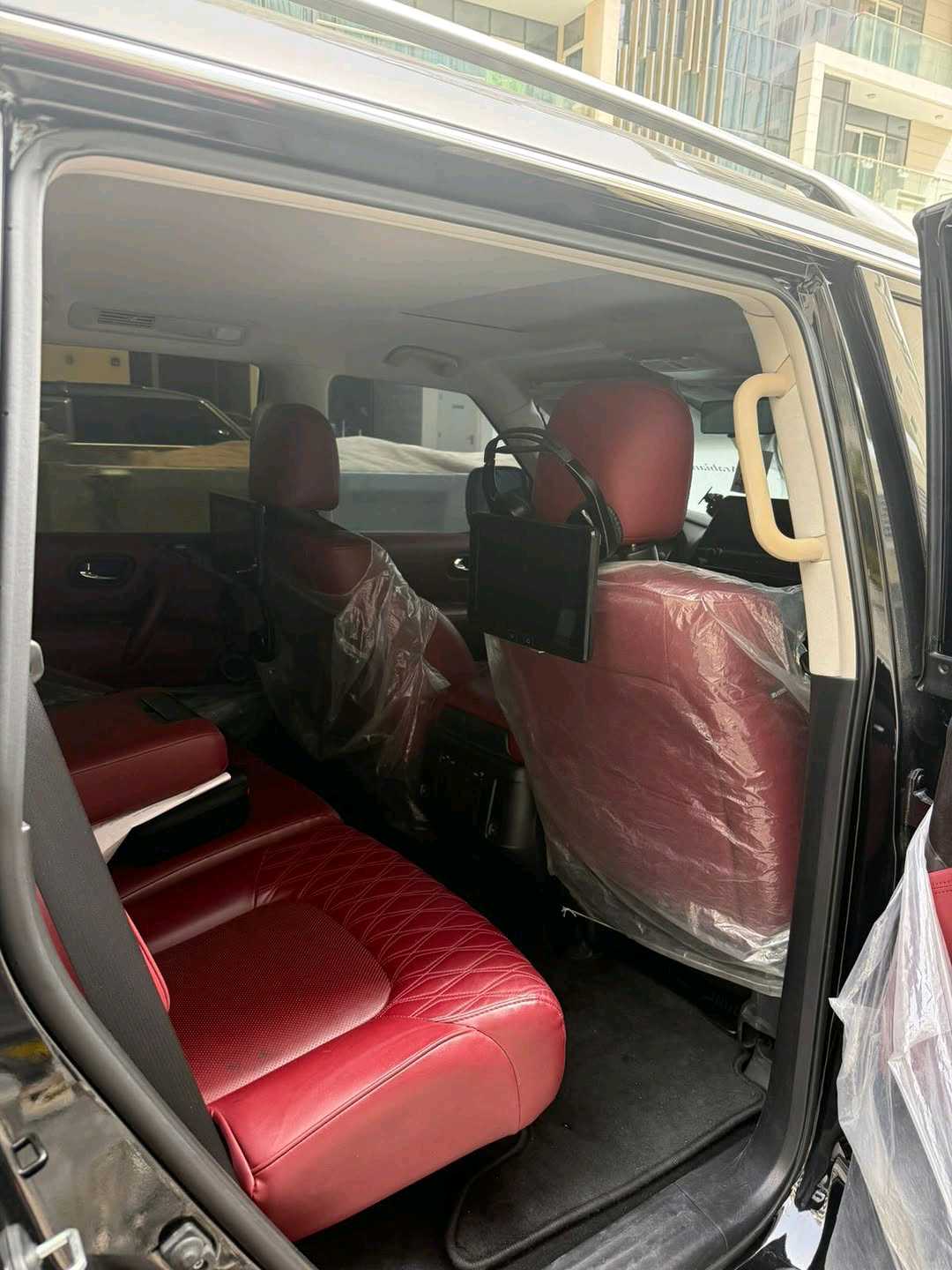 Car Image 2024 NISSAN PATROL Platinum