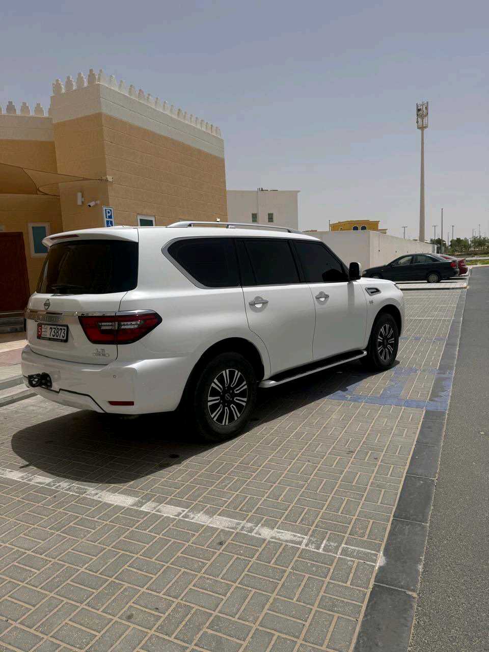 Car Image 2024 NISSAN PATROL LE
