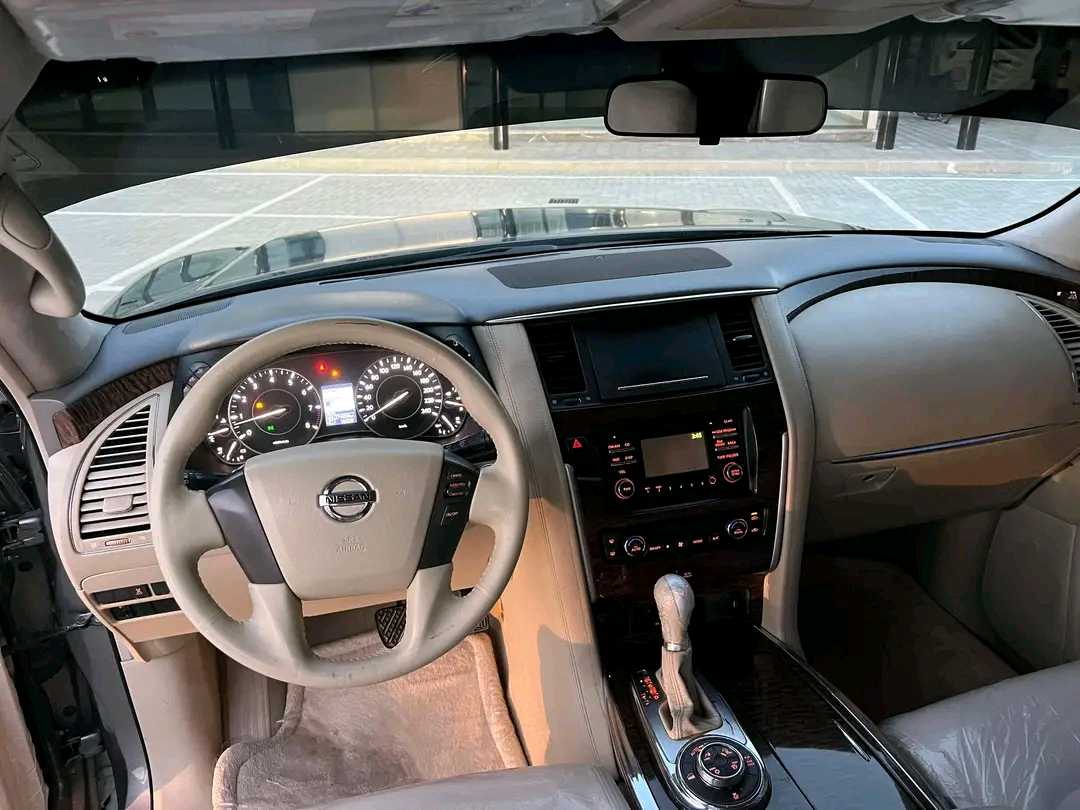 Car Image 2014 NISSAN PATROL Platinum