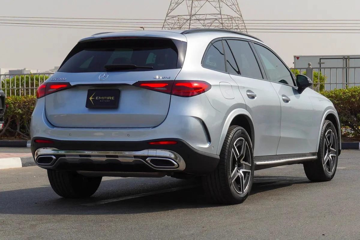 Car Image 2024 MERCEDES GLC CLASS 