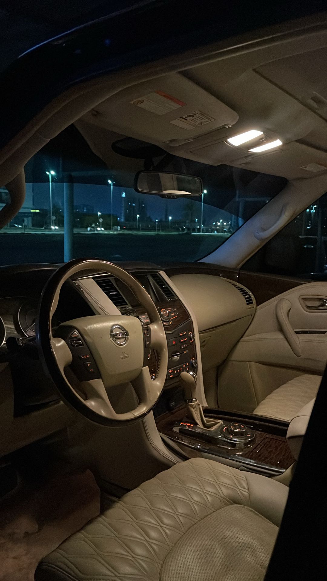 Car Image 2014 NISSAN PATROL SE