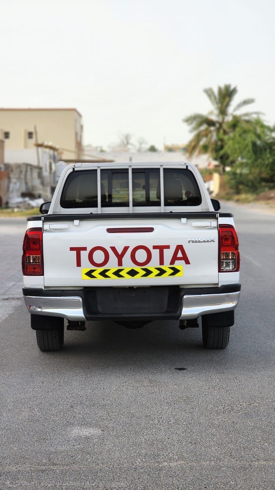 Car Image 2020 TOYOTA HILUX 2.7