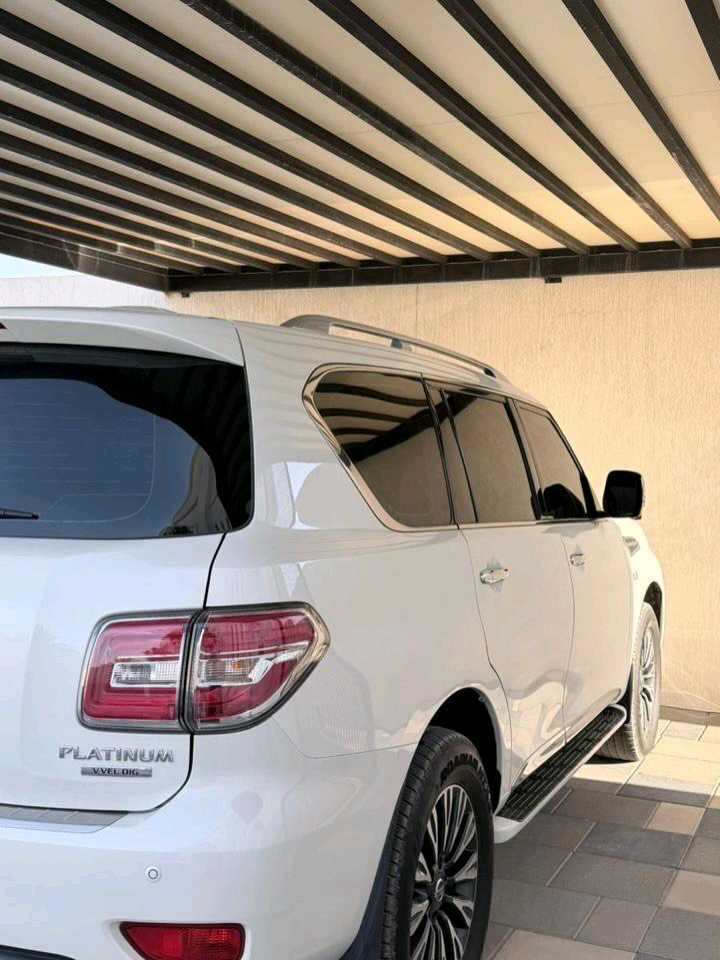 Car Image 2015 NISSAN PATROL Platinum