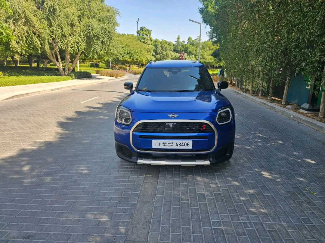 Car Image 2025 MINI COUNTRYMAN 