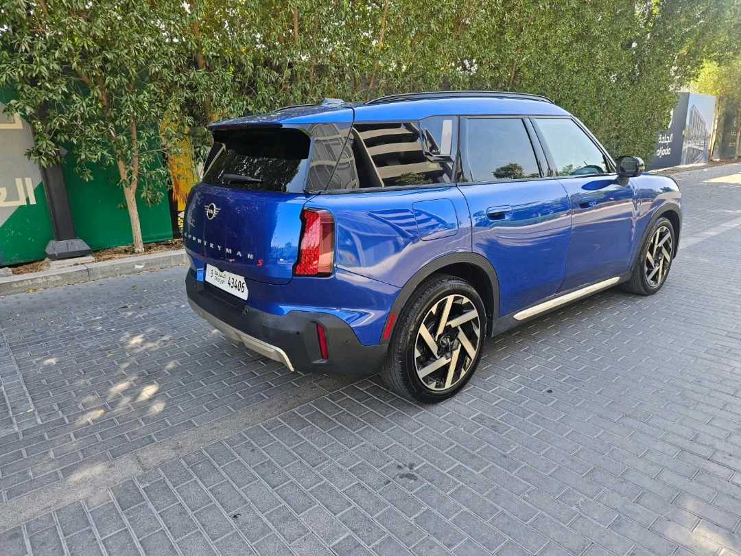 Car Image 2025 MINI COUNTRYMAN 