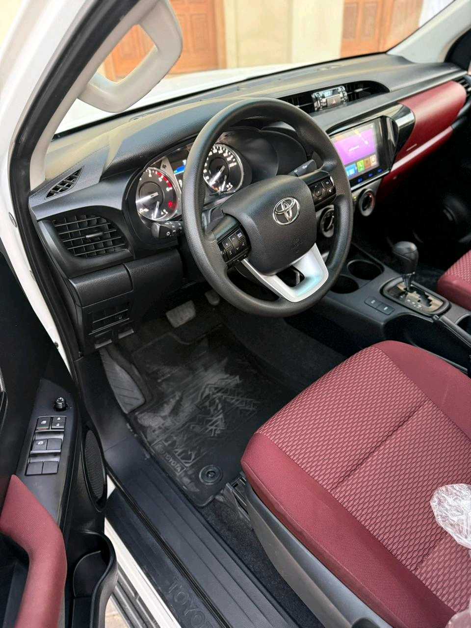 Car Image 2025 TOYOTA HILUX 2.4