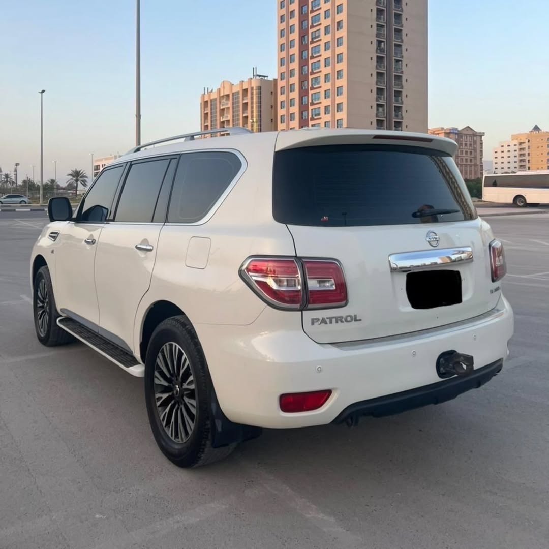 Car Image 2014 NISSAN PATROL Platinum