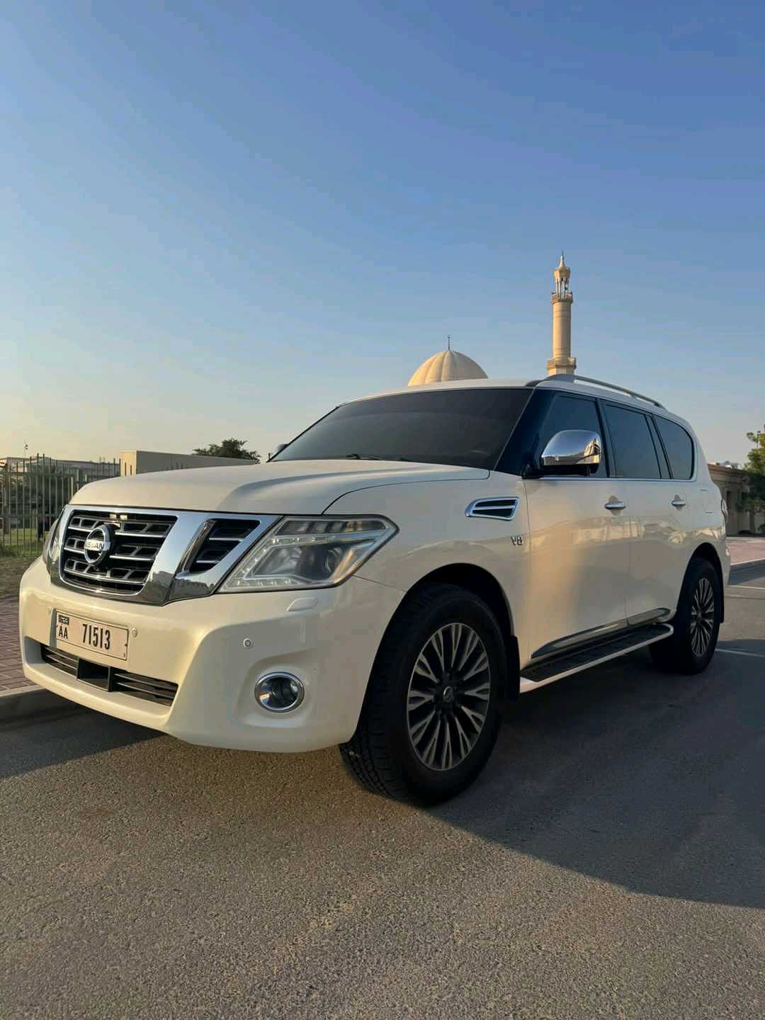 Car Image 2016 NISSAN PATROL Platinum