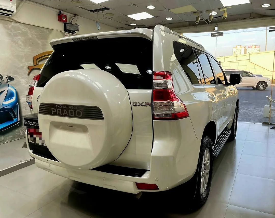 Car Image 2017 TOYOTA Prado GX.R