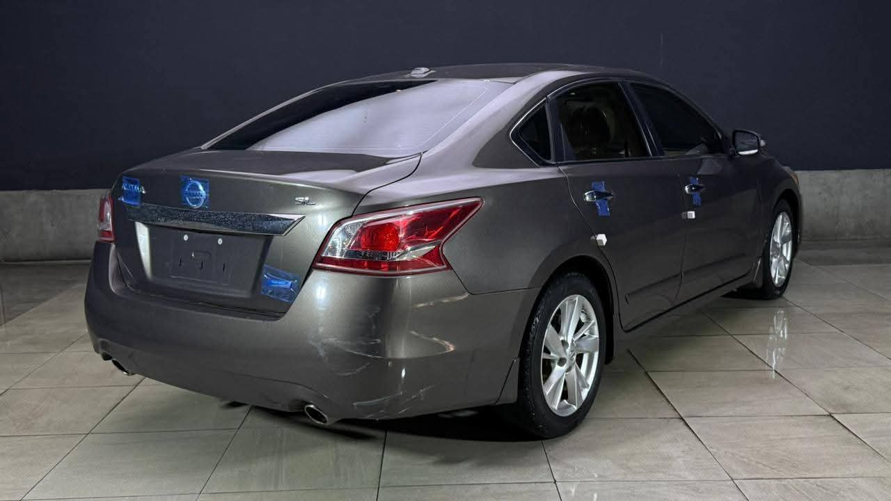 Car Image 2013 NISSAN ALTIMA SL